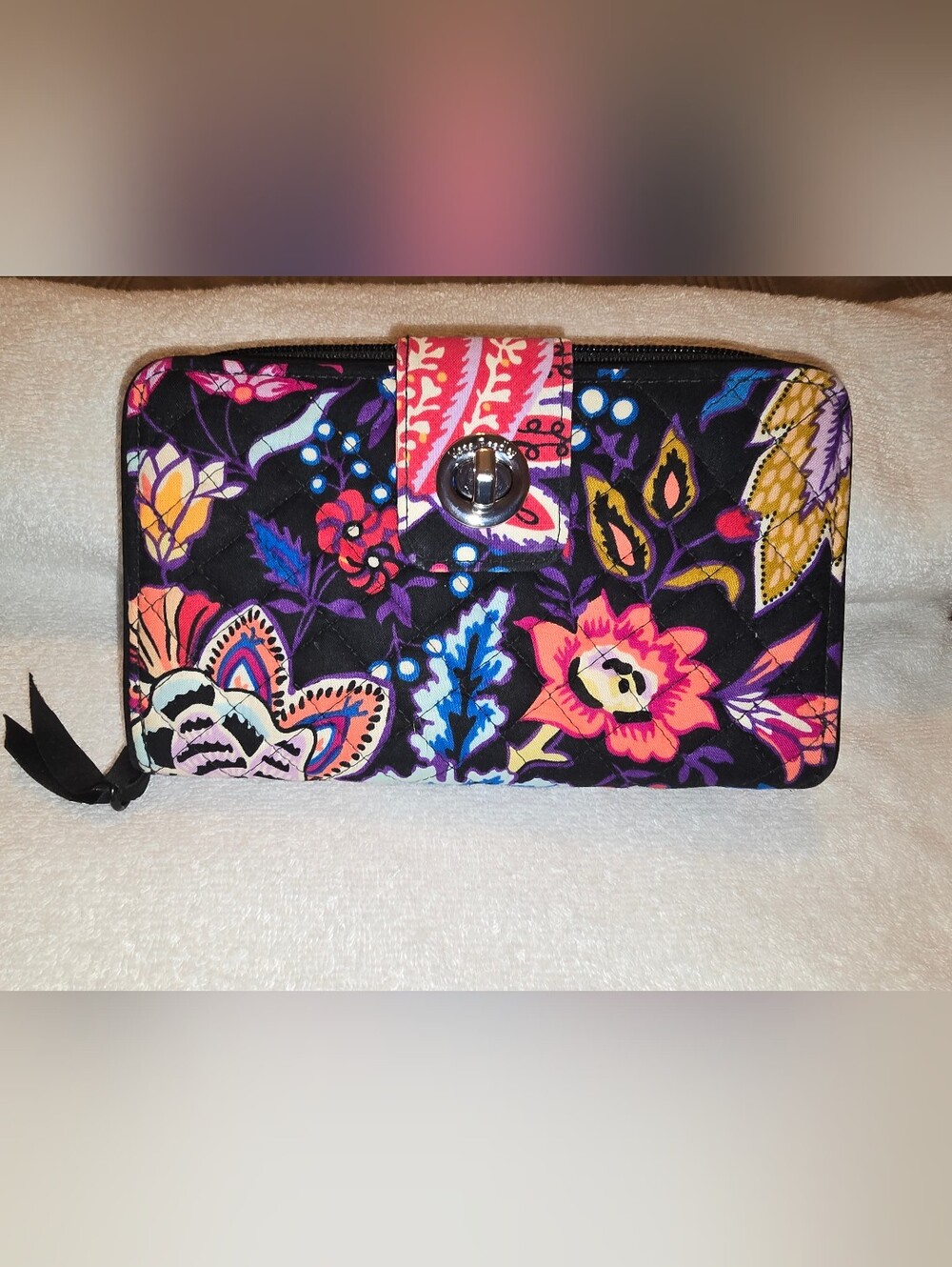 Vera Bradley Turnlock Wallet - Black Floral Quilted NWOT